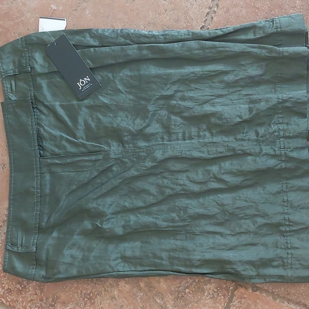 Jon, Teri Jon silk skirt, army green